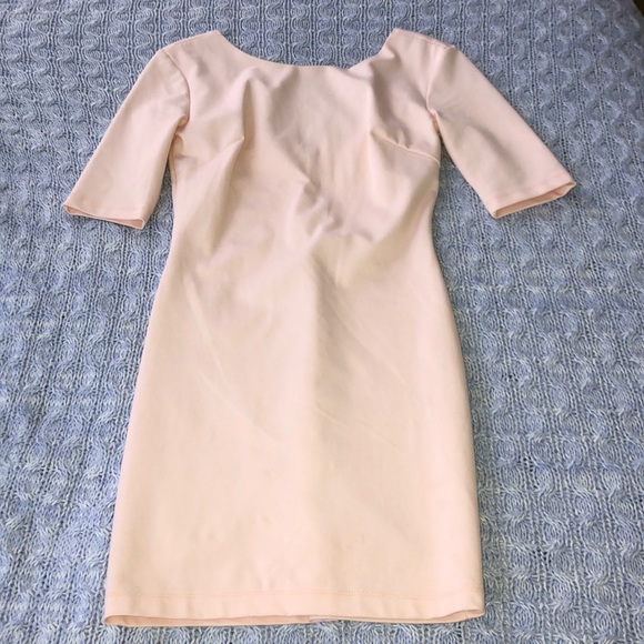 Lulus Dresses & Skirts - Lulu’s light pink bodycon dress